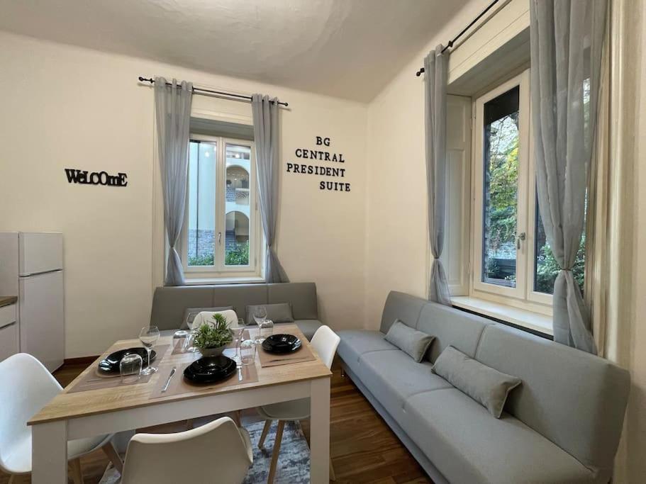 Bg Central President Suite Con Parcheggio - Vista Citta Alta แบร์กาโม ภายนอก รูปภาพ